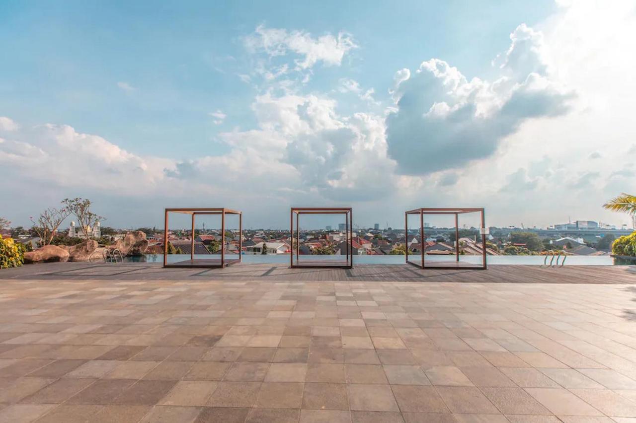 Redliving Apartemen Grand Kamala Lagoon - Kita Pro Tower Barclay North Bekasi Eksteriør billede