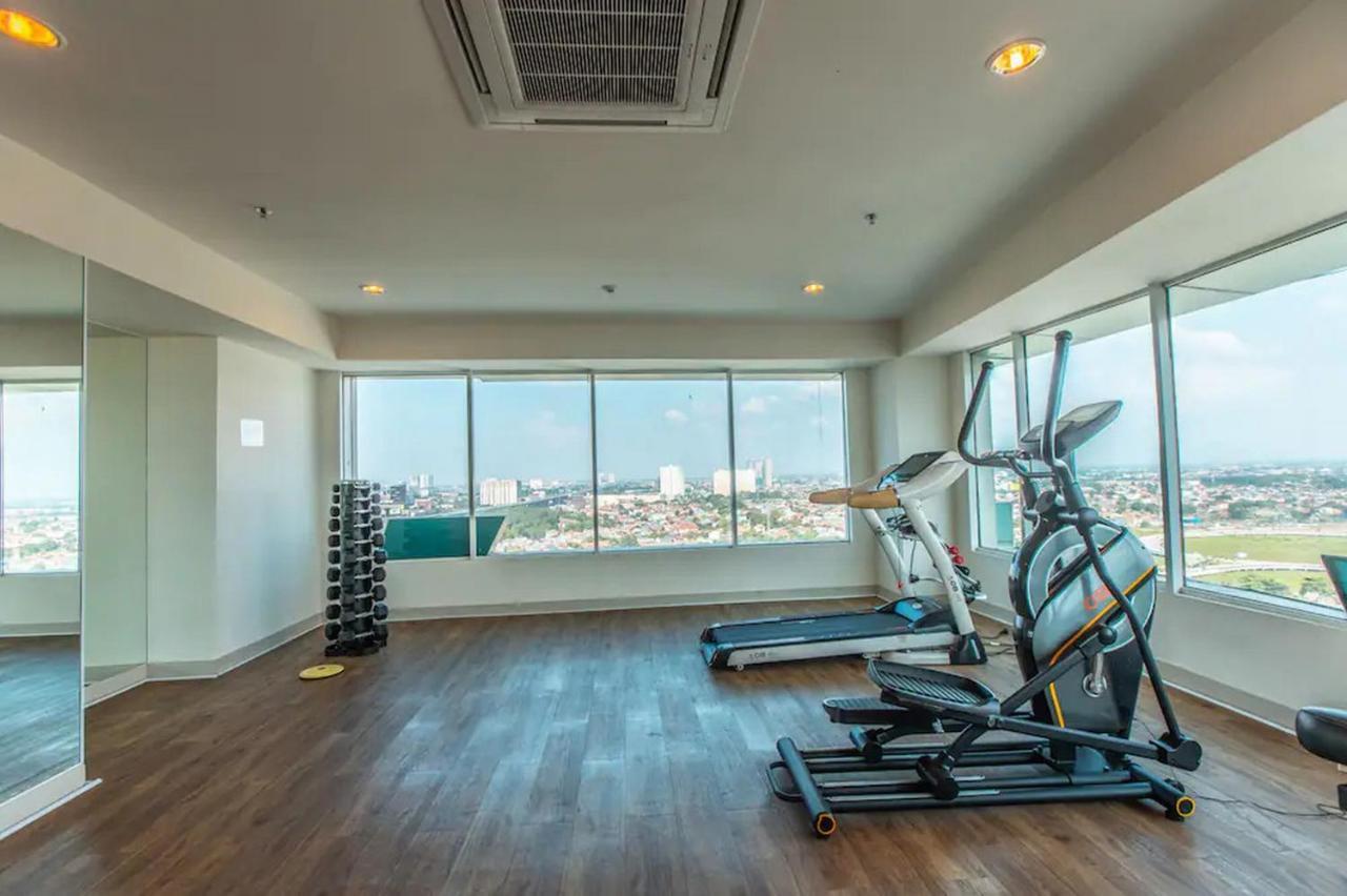 Redliving Apartemen Grand Kamala Lagoon - Kita Pro Tower Barclay North Bekasi Eksteriør billede